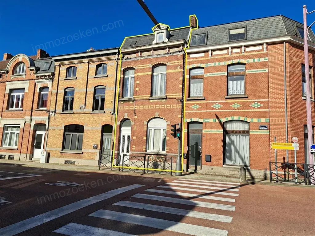Chaussée de Valenciennes 6, 7800 Ath - 301396 | Immozoeken