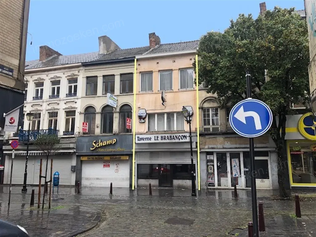 Huis in Charleroi Te Koop - 146224 | Immozoeken