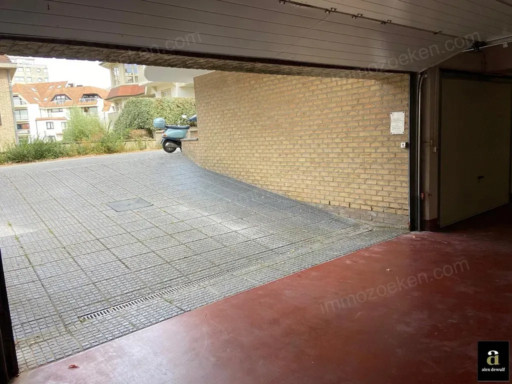 Garage in Knokke-heist Te Koop - 262135 | Immozoeken